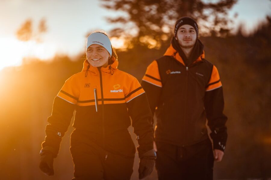 Saariselkä: Scenic Snowshoe Safari - Learning to walk in deep snow