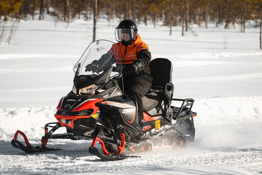 Saariselkä: Snowmobile Adventure for Adults - Leaving Saariselkä for quieter snow