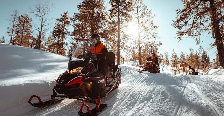 Saariselkä: Snowmobile Ride with Hot Drinks - Key points to know before booking