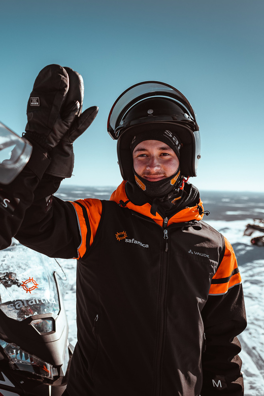 Saariselkä: Snowmobile Ride with Hot Drinks - The hot-drink stop is more than a quick warm-up