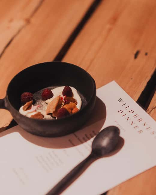 Saariselkä: Wilderness Dinner - Chef's Special Evening - Firelight at the laavu