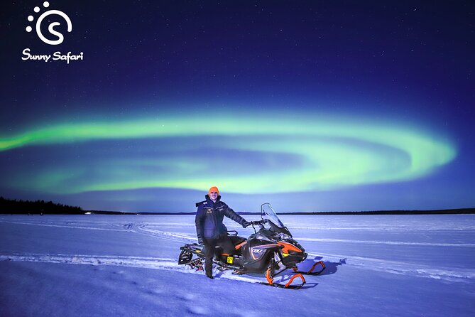 Searching Aurora with Snowmobile - Guides, group size, and the pace of the ride