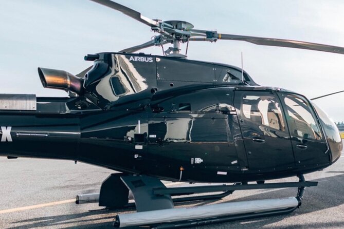 Sightseeing Helicopter Tour in Helsinki 45 Minutes - Starting at Liikelentotie 8 in Vantaa
