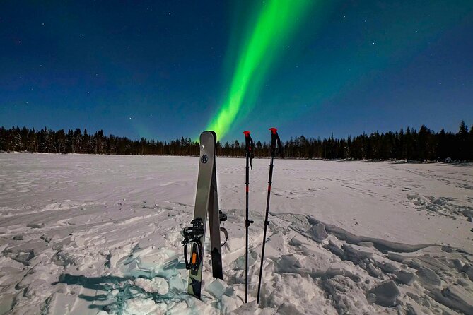 Ski Trekking under the Northern Lights - Leaving Rovaniemi for the quiet Arctic forest