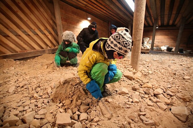 Small-group Wintertime Amethyst Mine Visit from Rovaniemi - Digging for a stone that is yours