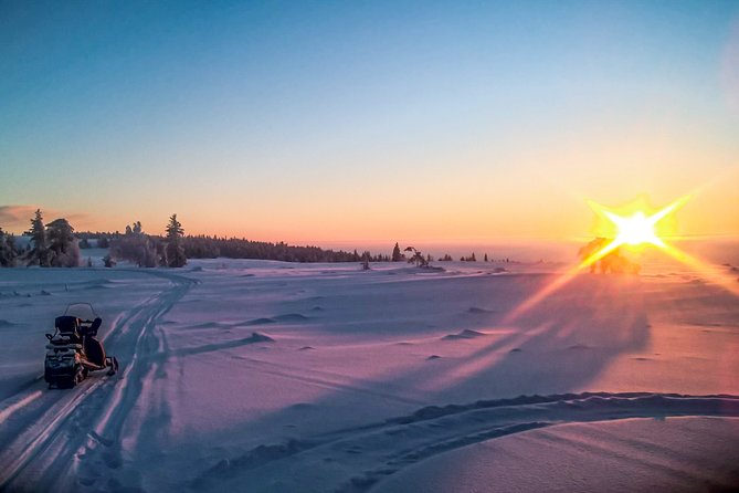 Snowmobile Safari in the Nature - What the Rovaniemi snowmobile safari is really like