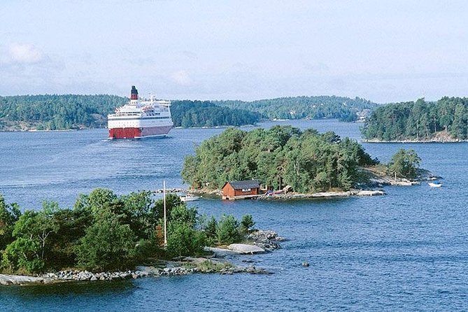 Tallinn Day Cruise from Helsinki - Seeing Tallinn by car and on foot