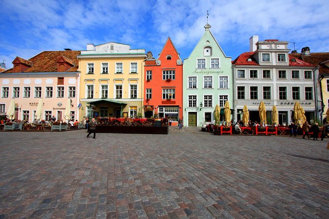 Tallinn Day Cruise from Helsinki - Three hours to explore Old Town independently