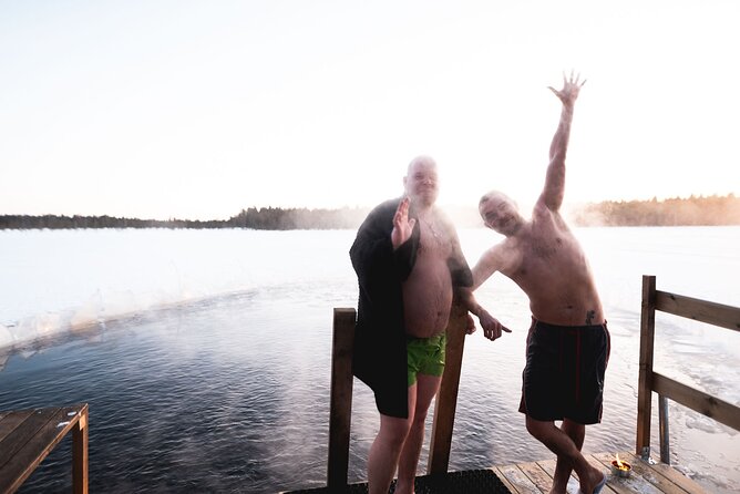 Traditional Lappish evening in the wilderness with dinner - Learning the Finnish sauna ritual