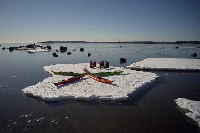 Winter kayaking in Eastern Helsinki archipelago - Key points to know before you paddle