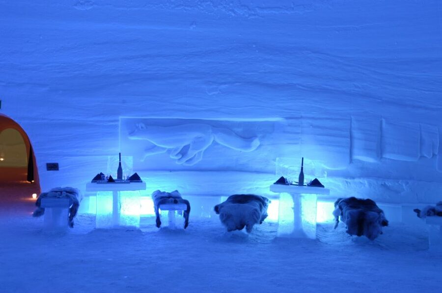 Ylläs: Snowmobile Tour to Arctic Snow Village & Snack - Getting ready at the Ylläsjärvi safari house